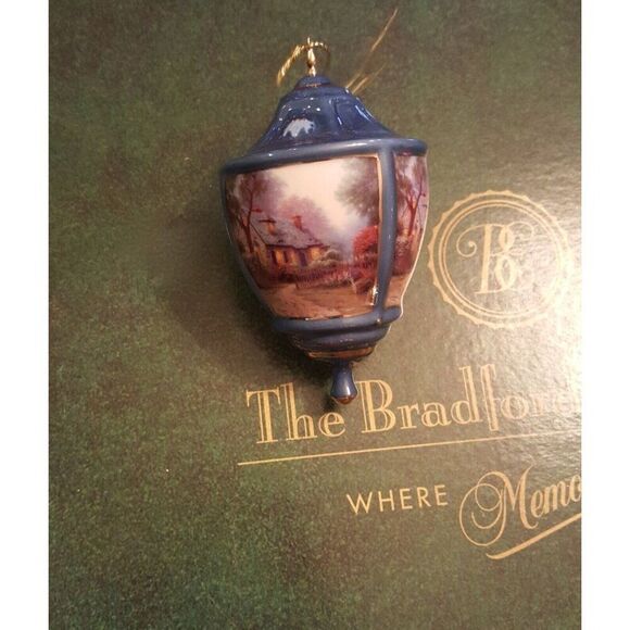 Thomas Kinkade Bradford Editions Heirloom Ornament Lite Cover Fox Glove Cottage - Picture 5 of 7